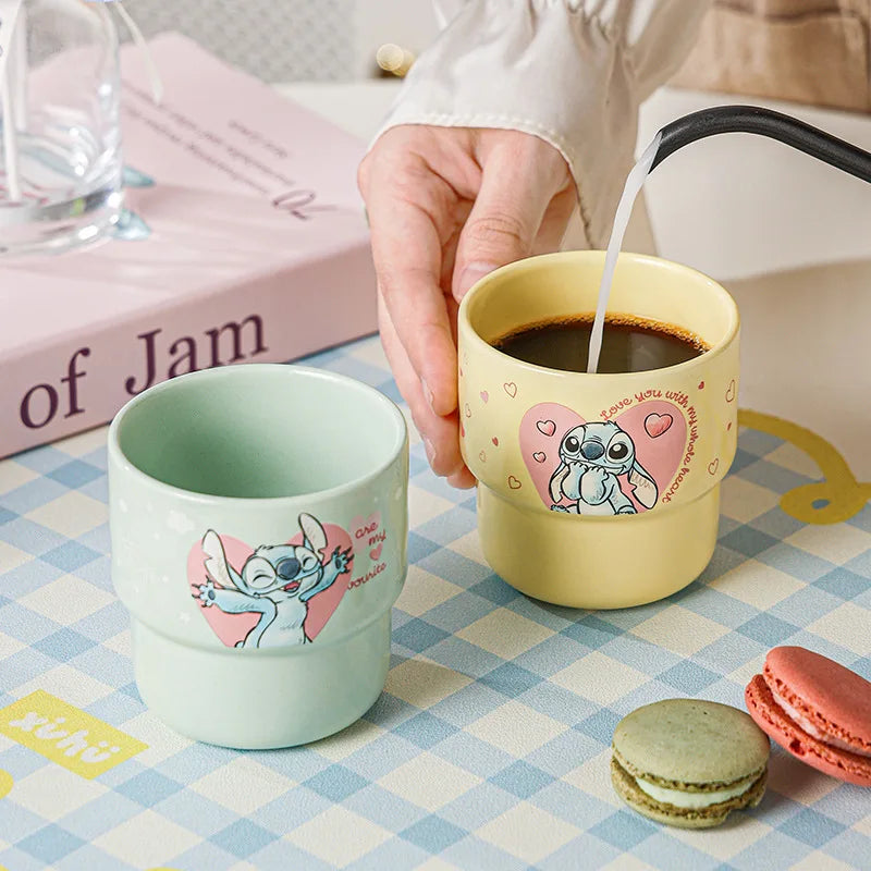 Lot de 4 tasses empilables Stitch et Angel - Couleurs Pastel