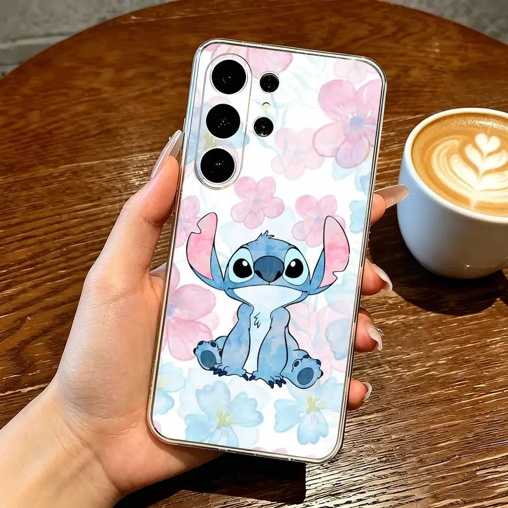 Coque Samsung Stitch - Assis sur Fond de Fleurs Pastel