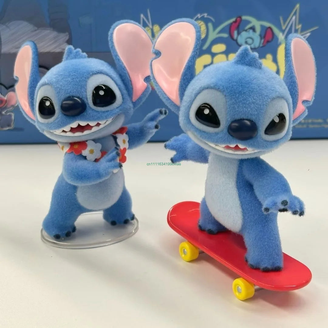 Figurine Stitch - Tablier Bleu