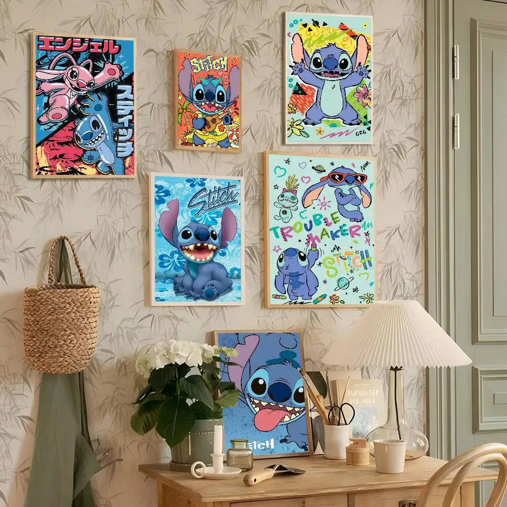 Affiche Stitch et Angel - Baiser sur Fond Bleu