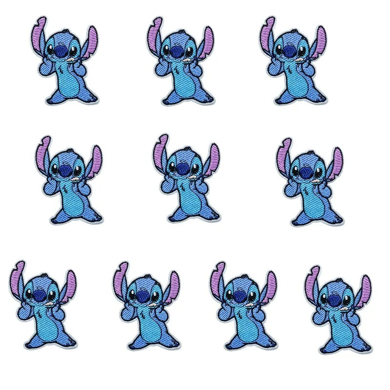 Lot de 10 écussons Stitch - Debout