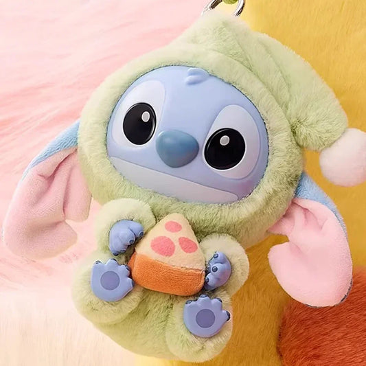 Peluche à suspendre Stitch - Capuche Verte et Biscuit Patte