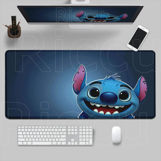 Tapis de souris Stitch - Sourire sur Fond Bleu Nuit