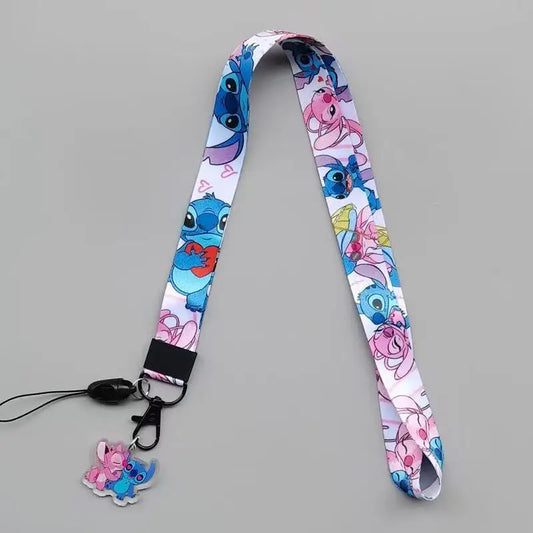 Tour de cou Stitch et Angel - Fond Rose Pâle