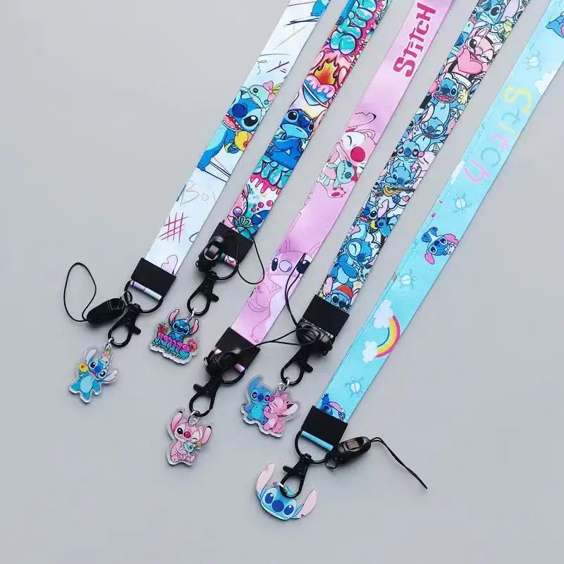 Tour de cou Stitch - Fond Blanc