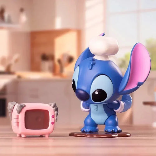 Figurine Stitch - Cuisinier avec Four Rose