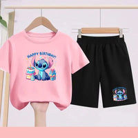 Anniversaire avec Haut Rose et Short Noir
