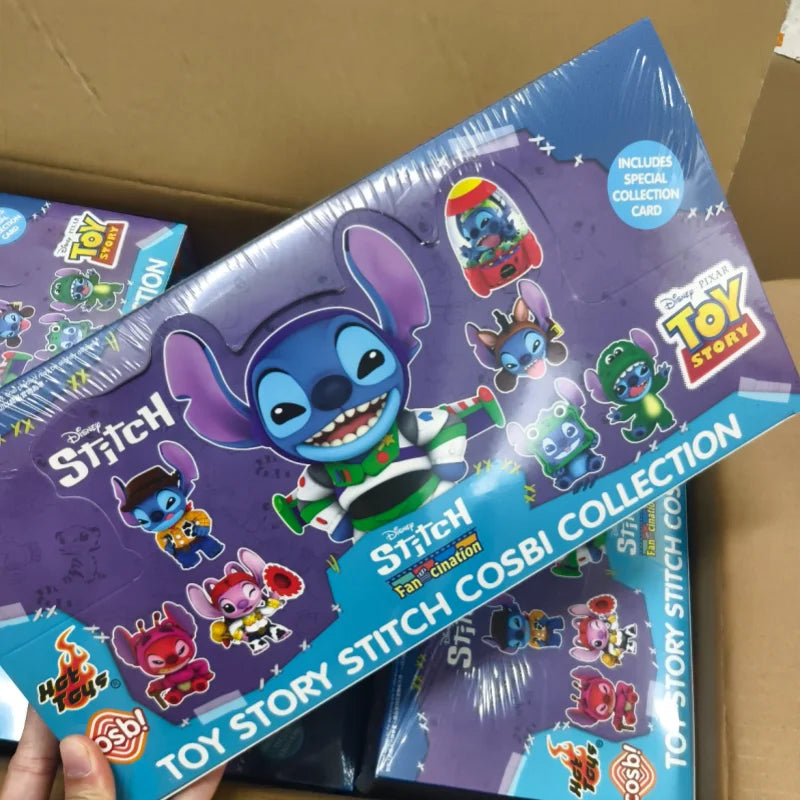 Figurine Stitch - Alien dans une Machine à Jouets