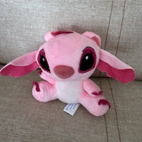 Rose Pâle et Pattes Bordeaux